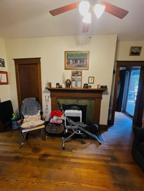 Listing Image 20