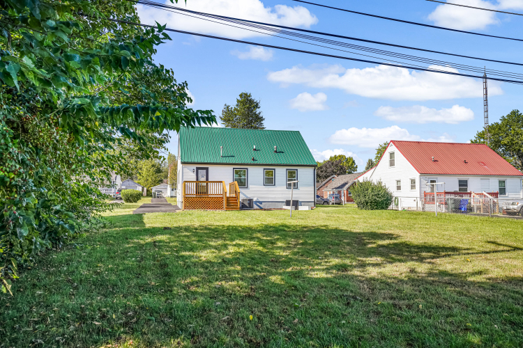 Listing Image 52