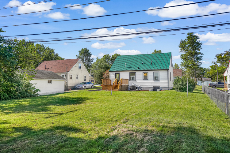 Listing Image 53