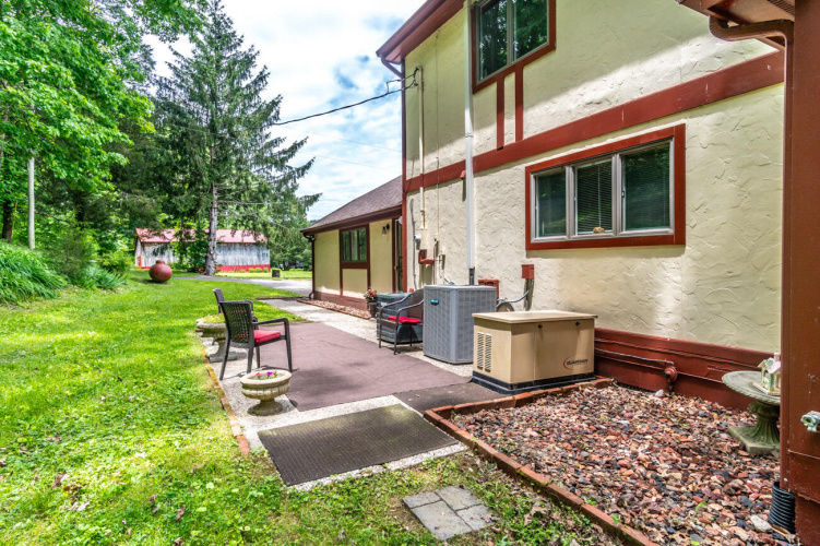 Listing Image 69