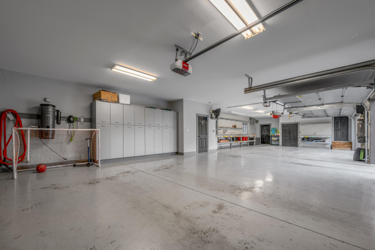 Listing Image 113