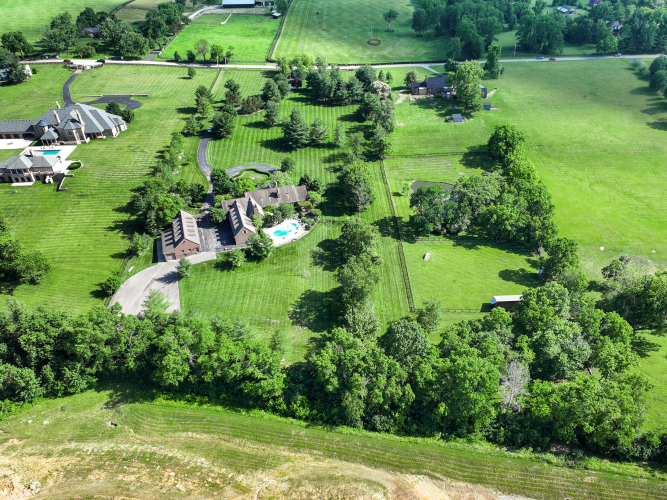 Listing Image 123
