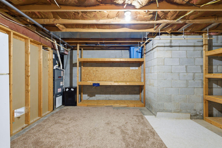 Listing Image 41