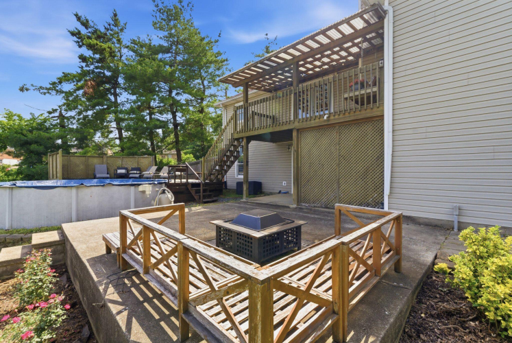 Listing Image 48