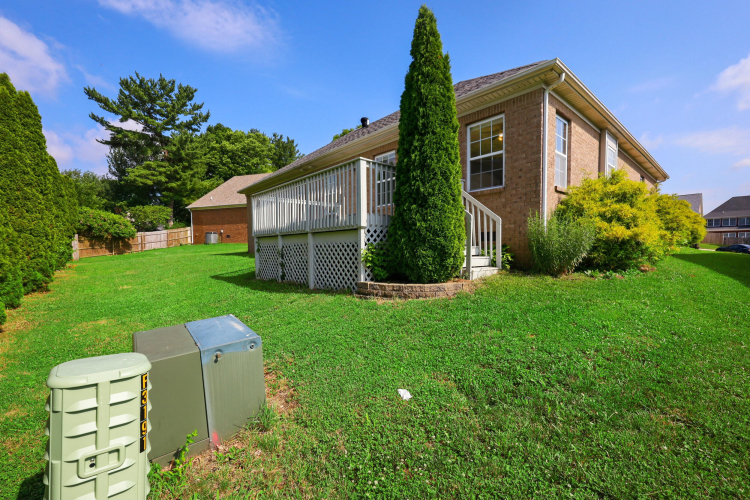 Listing Image 30