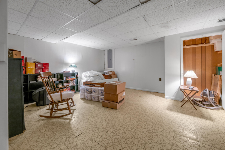 Listing Image 65