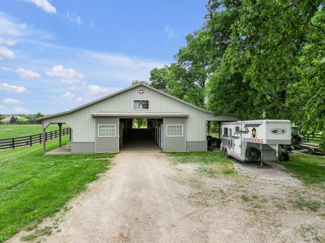 Listing Image 112
