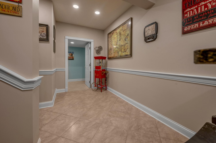 Listing Image 84