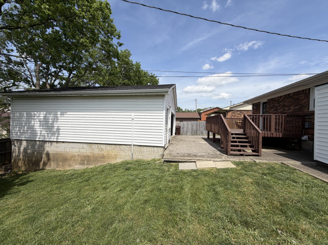 Listing Image 17