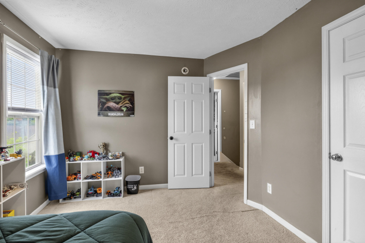 Listing Image 24