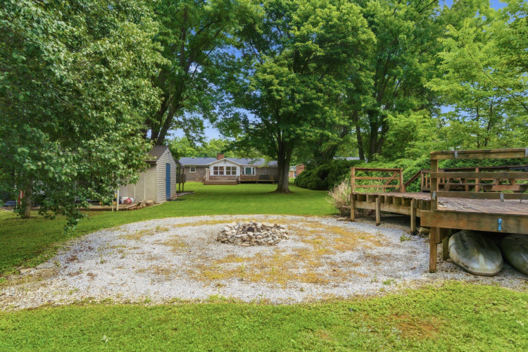 Listing Image 43