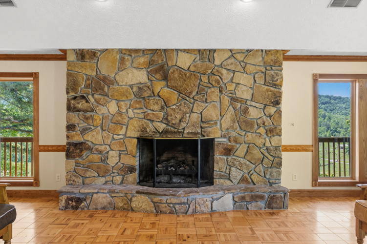 Listing Image 37