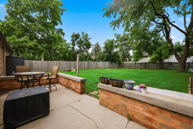 Listing Image 27