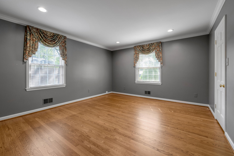 Listing Image 65