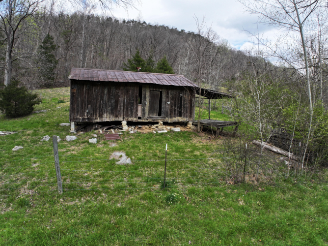 Listing Image 16