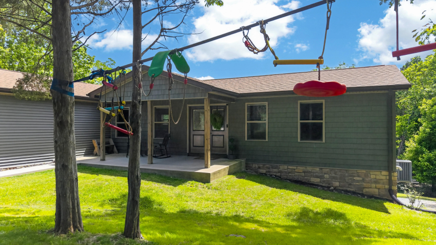 Listing Image 43