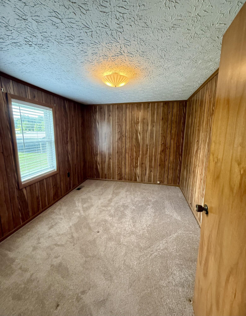 Listing Image 24