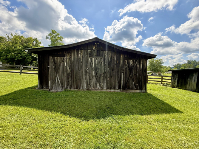 Listing Image 32