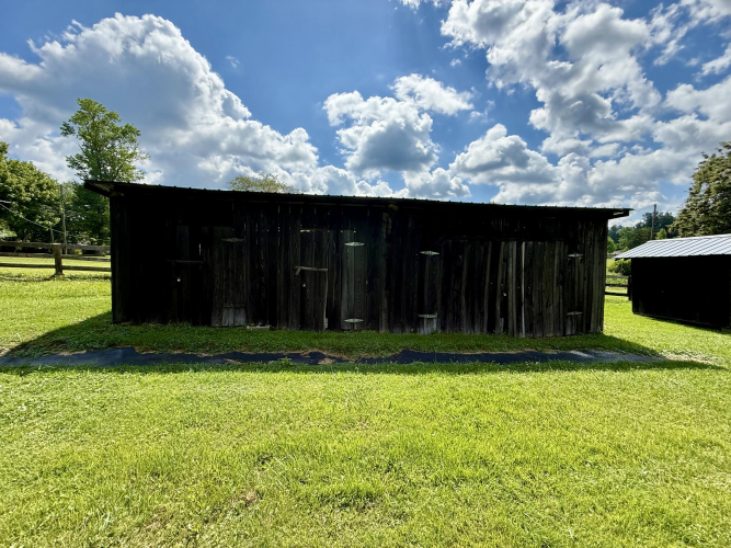 Listing Image 33