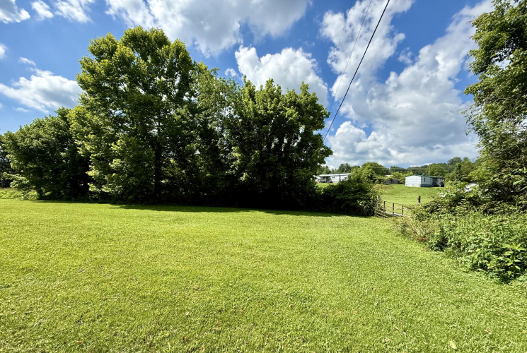 Listing Image 36