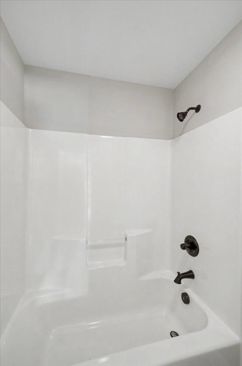 Listing Image 28