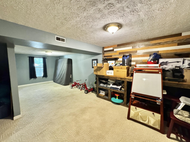 Listing Image 36