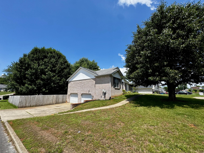 Listing Image 41