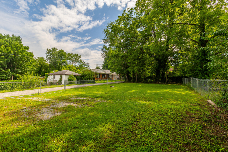 Listing Image 28