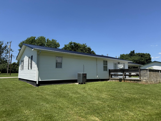 Listing Image 10