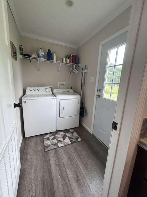 Listing Image 18