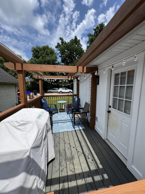 Listing Image 5