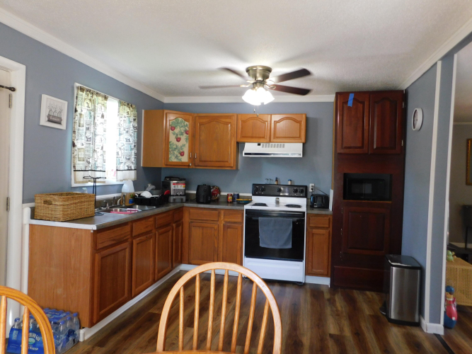 Listing Image 16