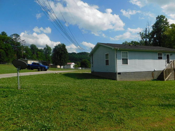 Listing Image 52
