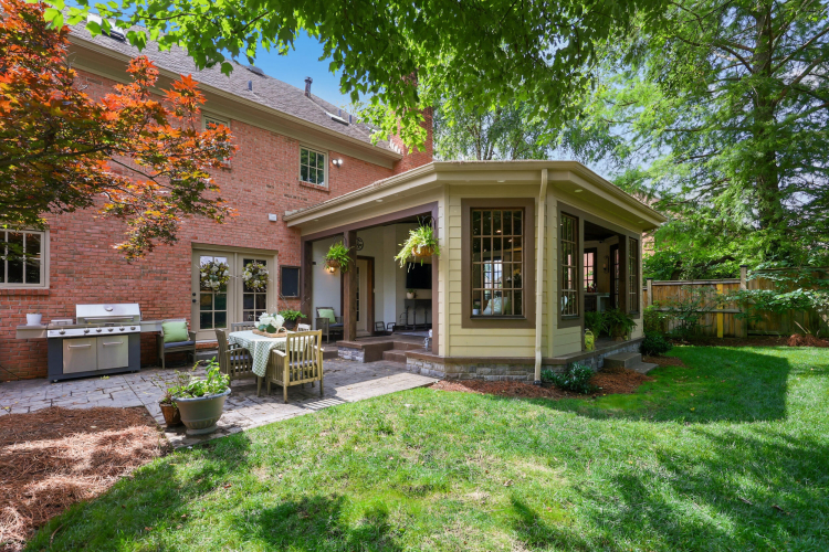 Listing Image 52