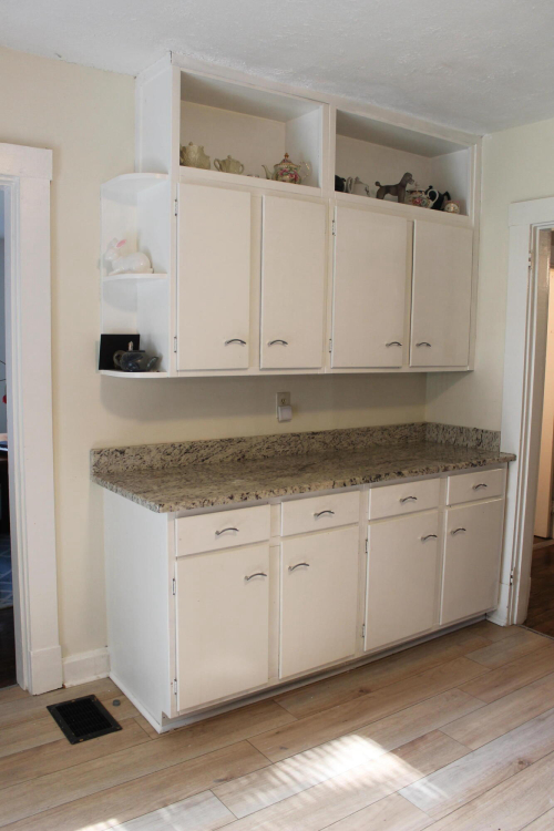 Listing Image 16