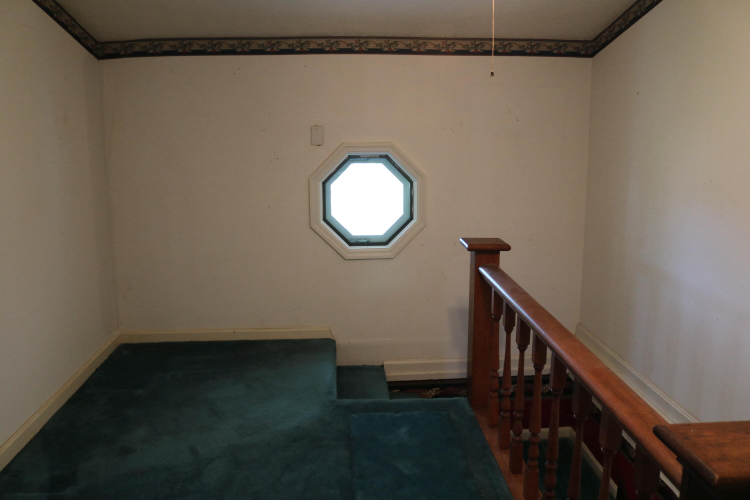 Listing Image 33
