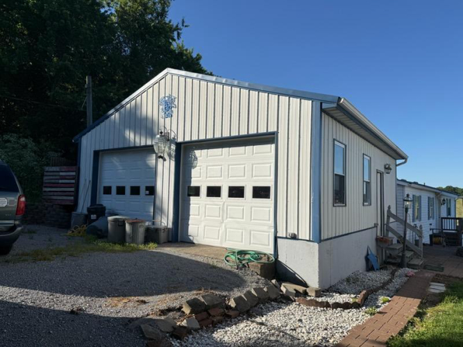 Listing Image 42