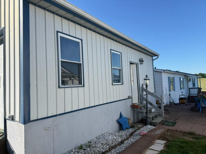 Listing Image 43