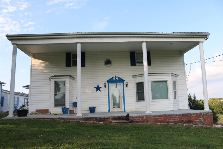 Listing Image 54