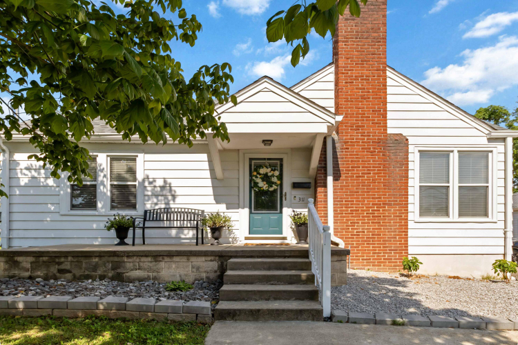 Listing Image 3