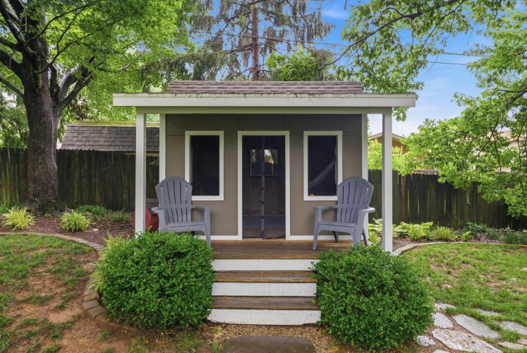 Listing Image 53