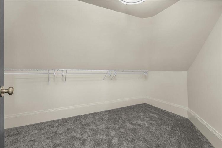 Listing Image 42