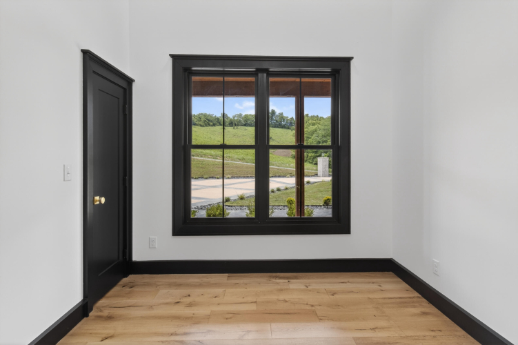 Listing Image 55
