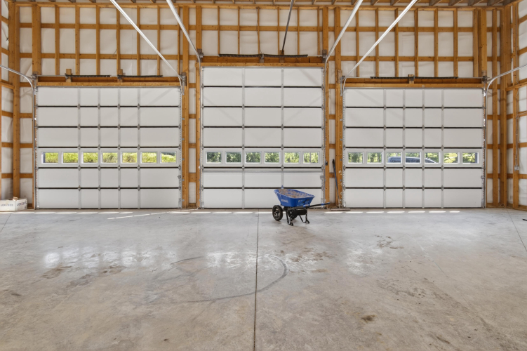 Listing Image 83
