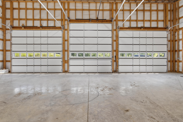 Listing Image 84