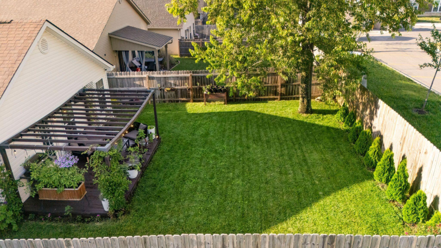 Listing Image 6