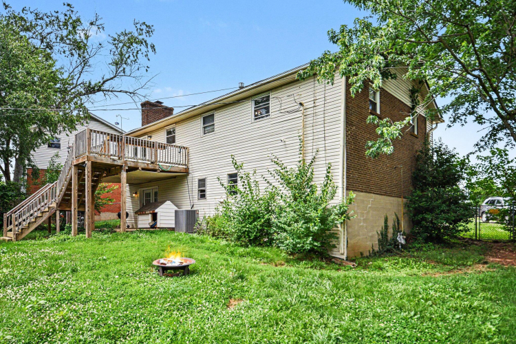 Listing Image 25