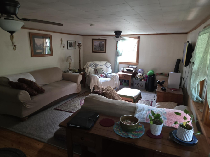 Listing Image 17