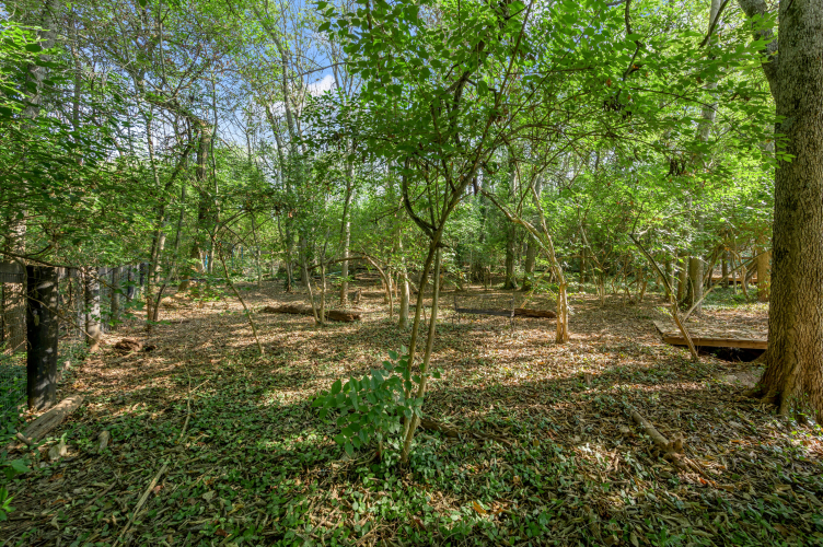 Listing Image 57