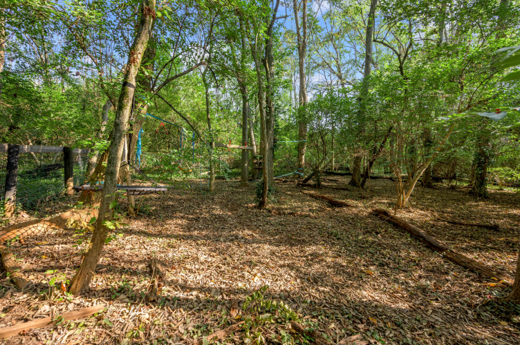 Listing Image 58
